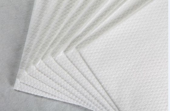 62g het witte Polyester en Viscose van de de Stoffen Kleine Parel van Spunlace Niet-geweven de Korrel Katoenen Weefsel, Natte Stootkussens, veegt af